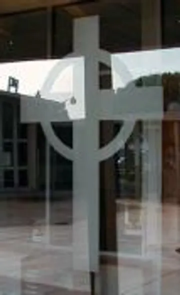 christian_cross.jpg