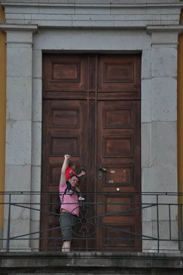giant_doors7.jpg