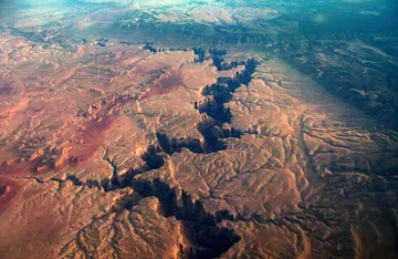 lightning_scar_grand_canyon.jpg