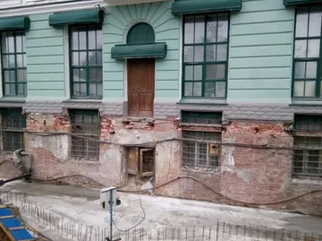 mudflood_buried_buildings4.jpg